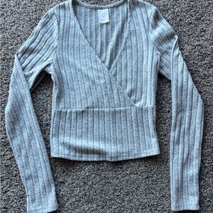 No Boundaries Gray Ribbed Wrap-Style Long Sleeve Top